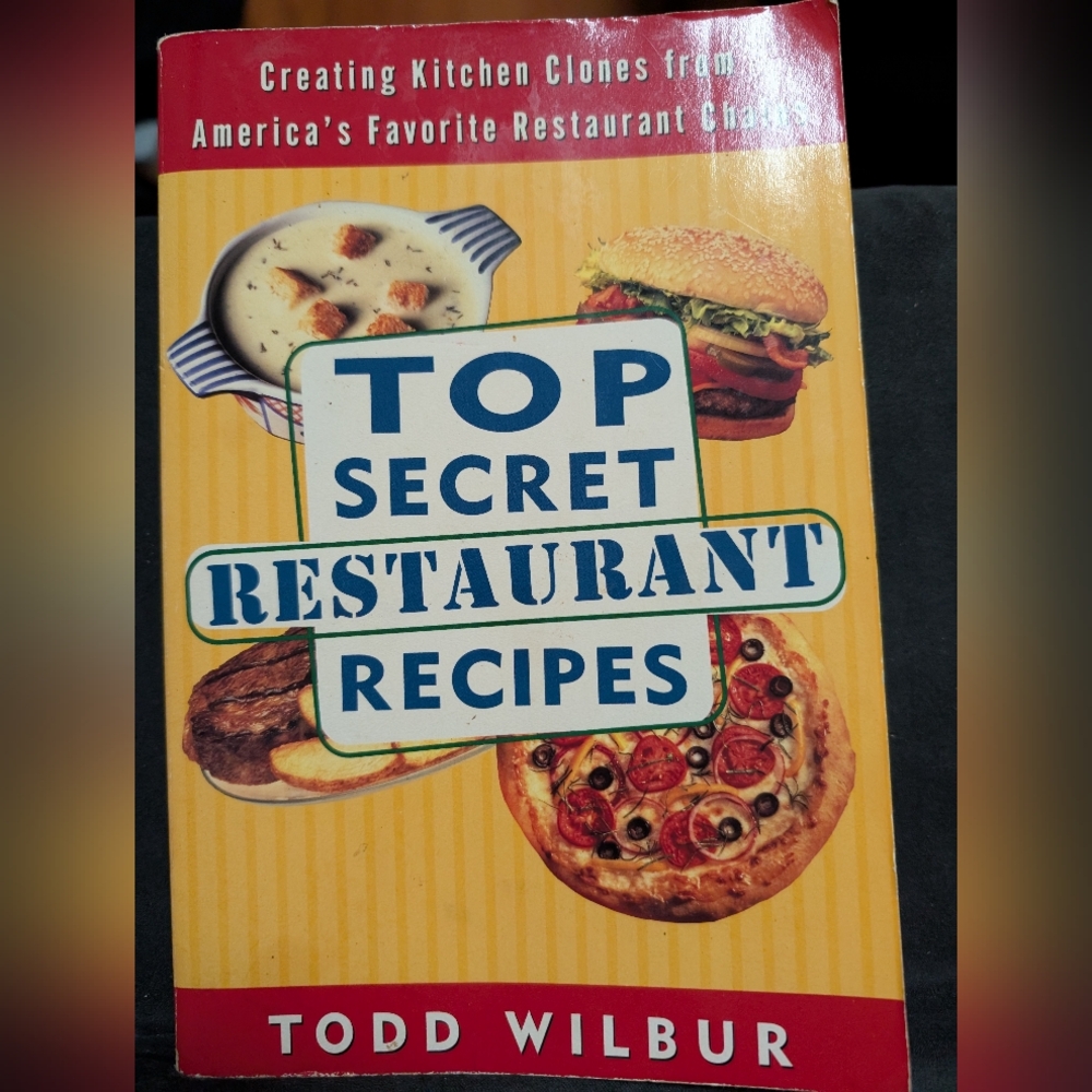Top Secret Restaurant Recipes Book by Todd Wilbur in good VINTAGE condition.